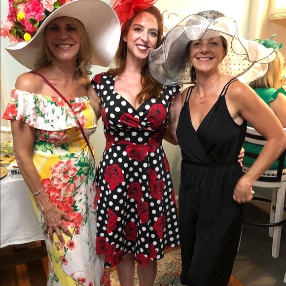 Meet your Posher, Amber - Picture 2 of 16